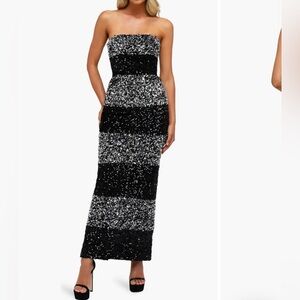 Helsi Caroline Colorblock Strapless Black and Silver Sequin Gown Size Small